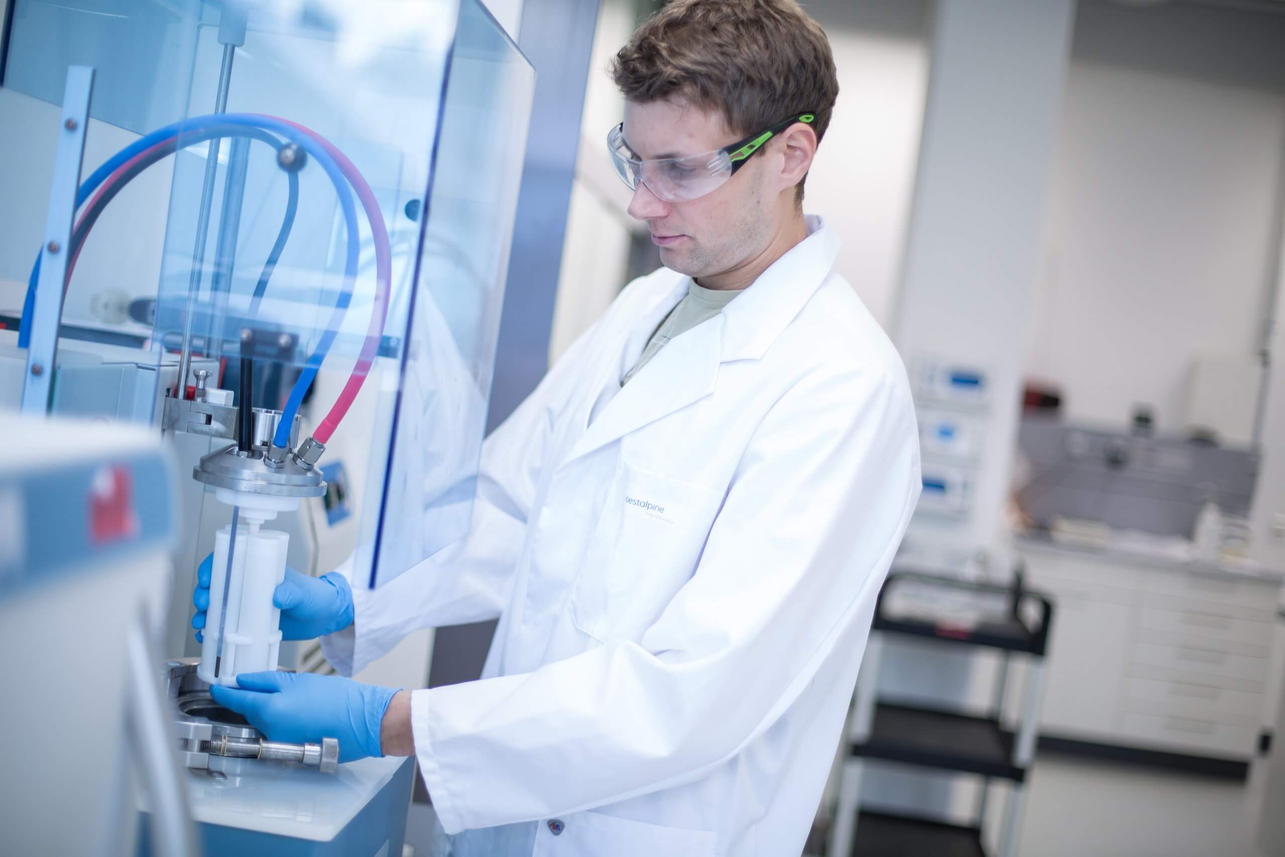 Chemical Laboratories / Chemische Labors 2
